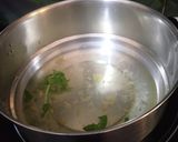 A picture of step 1 of Hibiscus Tea.