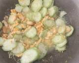 Petola goreng telur (fry butternut squash with egg) recipe step 3 photo