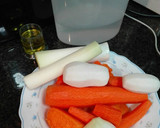 Foto del paso 1 de la receta: Crema de calabaza, zanahoria y puerro