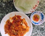 Hình bước làm 4 của món Miến tàu hủ ichiban sốt cà chua