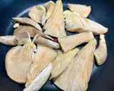 秀珍菇炒龍鬚菜 / 家常菜的食譜步驟3照片