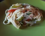 Foto del paso 3 de la receta: Fideo con crema y vegetales al wok