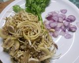 รูปขั้นตอนการทำที่ 2 ของ ยำหัวปลีหมูสับกะทิสด #อาหารไทยทำง่ายๆ