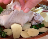 Foto del paso 3 de la receta: Codillo de cerdo al horno