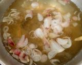 Foto langkah ke 2 dari resep Sayur Kelor Jagung Manis.