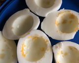 Foto del paso 3 de la receta: Huevos rellenos