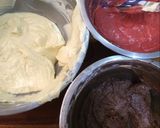 Foto langkah ke 8 dari resep Neapolitan Bundt Cake (Vanilla, Choco, Red Velvet).