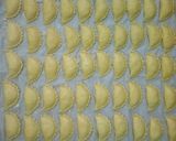 Foto langkah ke 5 dari resep Pastel isi bihun.