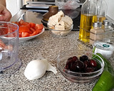 Foto del paso 3 de la receta: Gazpacho de Cerezas con Queso fresco de Cabra