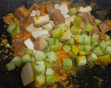 Foto langkah ke 2 dari resep Sayur santan kuning.