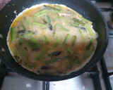 Foto del paso 2 de la receta: Tortilla de Espárragos