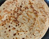 A picture of step 4 of دال ماش کا پراٹھا 😋😋.