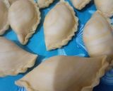 Foto langkah ke 9 dari resep Karipap Pusing.