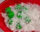 Foto langkah ke 6 dari resep Klepon ketan lembut isi gula merah.