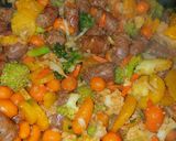 Une image de l'étape 4 de Poêlée de légumes aux merguez.
