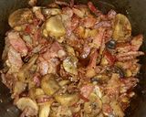 A picture of step 5 of Bacon Mushroom Pasta.