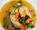 Foto langkah ke 4 dari resep Patin Kuning Kemangi.