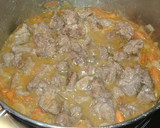 Foto del paso 2 de la receta: Ternera guisada con champiñones