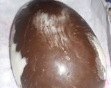 Foto del paso 4 de la receta: Huevo de chocolate relleno