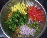 A picture of step 2 of Chana Dal Chaat.