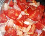 A picture of step 3 of Masala papad.