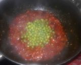 A picture of step 4 of Gobi matar ki sabji.