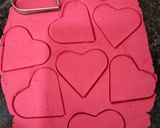 વેનીલા હાર્ટ કૂકીઝ(vanila heart cookies recipe in gujarati) રેસીપી સ્ટેપ2ફોટો