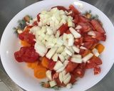 Une image de l'étape 10 de Salade marinée de carottes aux tomates et jambon sauce cumin.