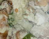 Foto langkah ke 6 dari resep Ayam dan Kentang Masak Putih Khas Aceh tanpa Kelapa gongseng.