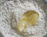 A picture of step 5 of Puff With Aloo Stuffing.