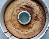 Foto langkah ke 8 dari resep Marmer Cake ala Pak Sahak (all in one method).