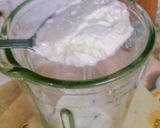 A picture of step 2 of Cocoa milk lassi.