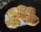 A picture of step 1 of Chicken shami burger.