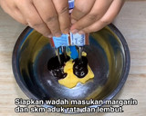 Foto langkah ke 1 dari resep Kue semprit wajan.
