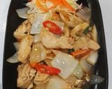 รูปขั้นตอนการทำที่ 5 ของ ไก่ผัดน้ำมันหอย