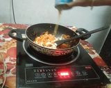 A picture of step 1 of Milk Made Carrot Halwa.