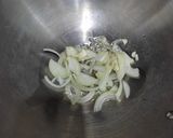 Foto langkah ke 2 dari resep Tumis Jamur Bakso saus Tiram.