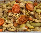 Foto del paso 3 de la receta: Pechugas de pollo en el horno con verduras