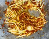 Foto langkah ke 4 dari resep Sambal Teri Mangga Muda.