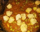 A picture of step 15 of Shahi soya chunks..with spicy greavy.