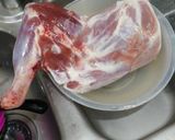 A picture of step 1 of Mutton Raan.