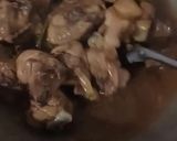 Foto langkah ke 5 dari resep Ayam Kecap Berkuah.
