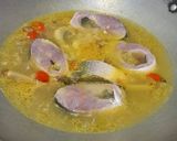 Foto langkah ke 4 dari resep Sup Ikan Bandeng Nanas (Asam Asam Segar).