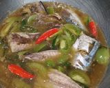 Foto langkah ke 3 dari resep Asem-asem Pindang Salem.