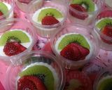 Foto langkah ke 2 dari resep Puding susu buah.