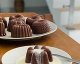 Foto langkah ke 6 dari resep Puding Roti Tawar Coklat dan Saos vla.