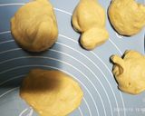 Foto langkah ke 3 dari resep Condensed Milk Bread.