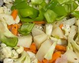 A picture of step 2 of Gobhi Pulav.