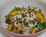 Foto del paso 4 de la receta: Ensalada templada de rúcula y melocotón