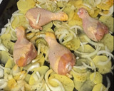 Foto del paso 4 de la receta: Pollo al horno con patatas